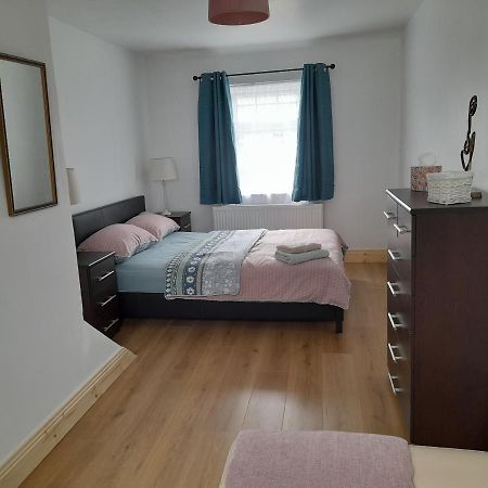 Central Town Apartment Вексфорд Екстер'єр фото